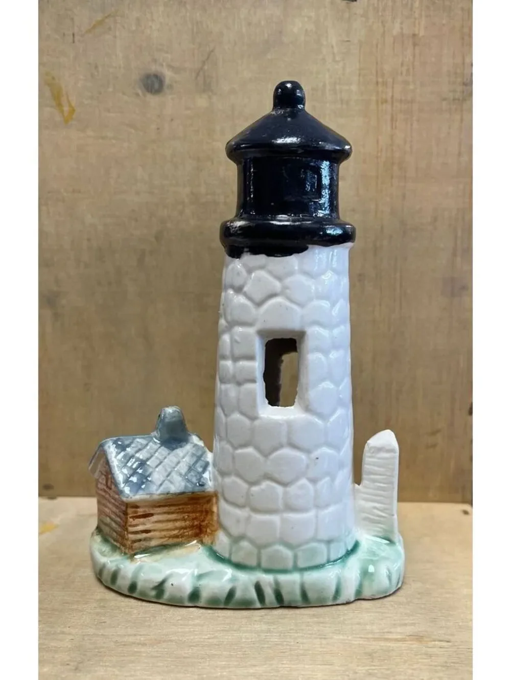 Vintage Aquarium Lighthouse Decor